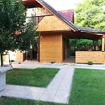 Brunarica Lorentia * Bizeljsko