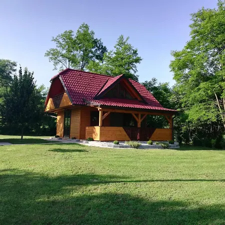 Brunarica Lorentia Chalet