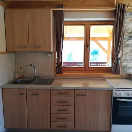 Chalet Brunarica Lorentia *